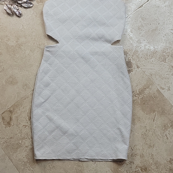 Blanc medium white cutout dress - Picture 2 of 7
